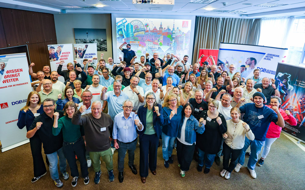 Gruppenbild aller Besucher*innen